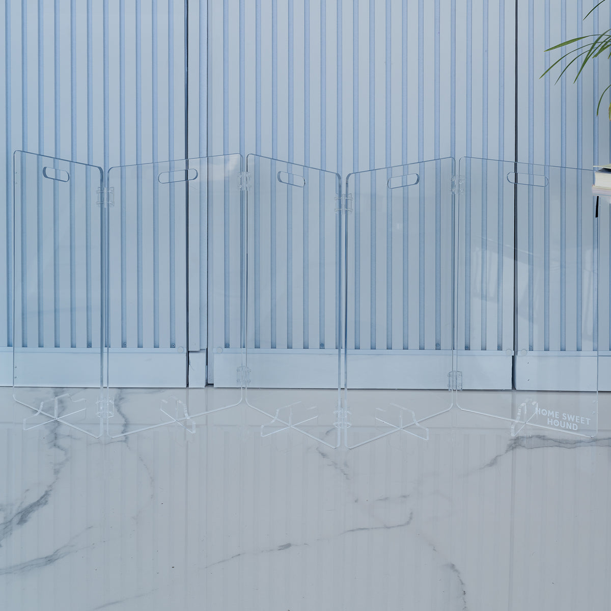 Modular 5-Panel Acrylic Pet Gate